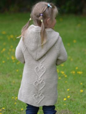 Hearts Queen Coat 097
