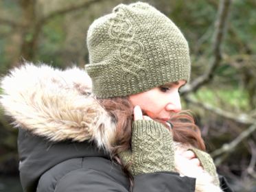 Arlet Hat and Mitts 169