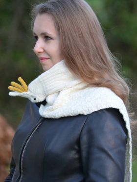 White Cockatoo Scarf 045